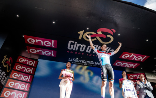 pcwt: Giro d’Italia Hard days in the Mountains.. The Dolomites are a tough nut to crack! BRAKE