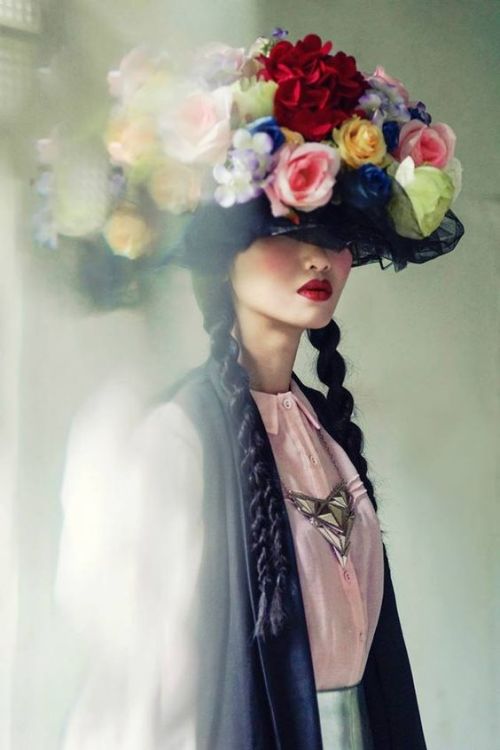 The Wallflower (2013)Photography: Caleb &amp; GladysModel: Uli ChanHair: Mark ChengMakeup: Miche