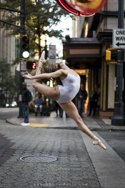 film-god:  GabbyPhotographed by Q. Oliver  My favorite part is all the bystanders looking on