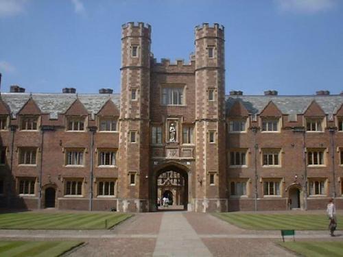 St John’s College, Cambridge, was founded by Lady Margaret Beaufort, mother of Henry VII, in 1