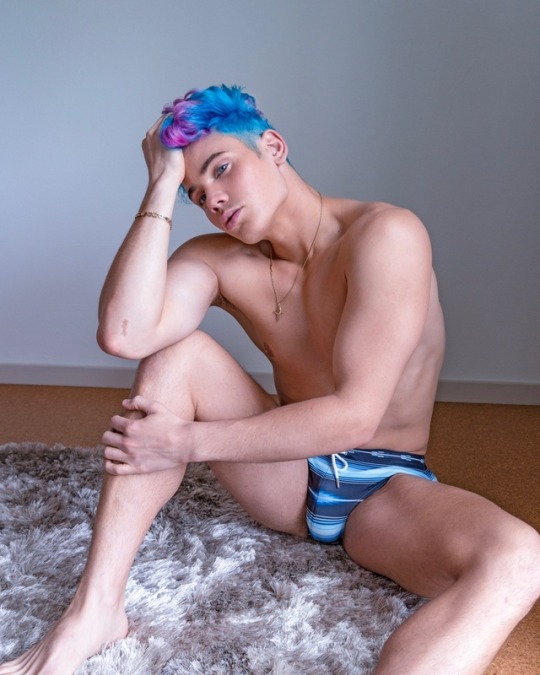 nickandpierre:  🧬