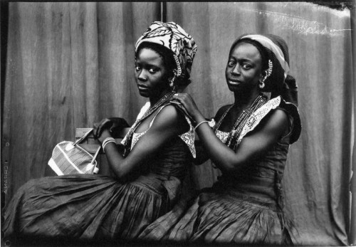 dynamicafrica:Eternally inspired by the photographs of iconic Malian photographer Seydou Keita.