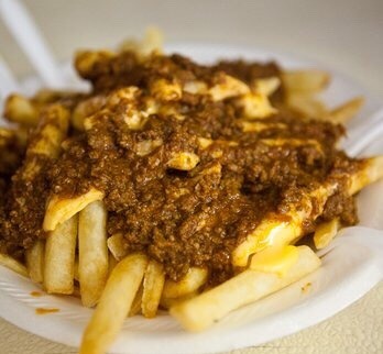whatlifetimeisthis:  thotdreyhepburn:  blkoutqueen:  jiahpleasechill:  afro-arts:  Ann’s Snack Bar  ✨Home of the world famous Ghetto Burger!✨  Atlanta, GA  CLICK HERE for more black owned businesses!   B I T C H  Yo wait this is where I live  Miss
