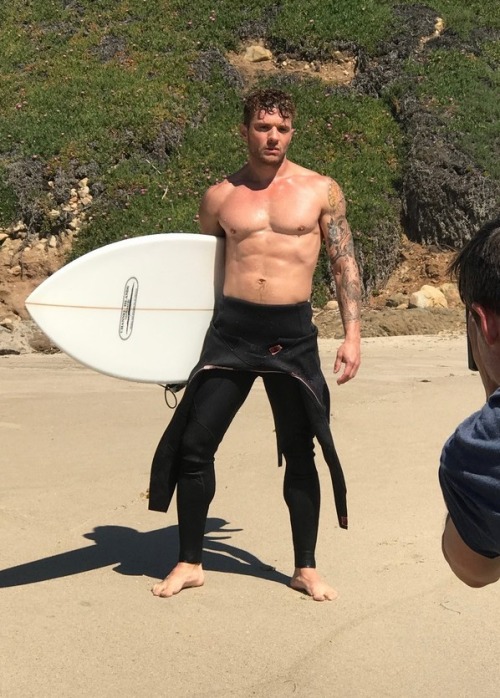 Porn photo vjbrendan:    More Photos From Ryan Phillippe’s