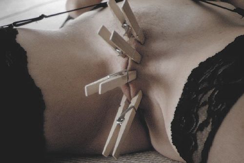 kinkysubslut:Well..? 😉