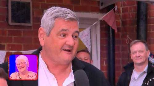 A very cute gentle giant named Simon Jones on The One Show Friday 11th May 2018.