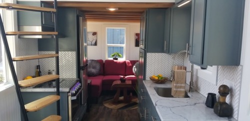 tinyhousecollectiv:  The Mt Bachelor from Tiny Mountain Houses