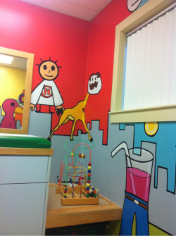 milkygriffs:  zygodactylous:   wat-ermellow:  zygodactylous:  in my doctors office there is a giraffe with the pringles guy’s head??????????? what??????  is that a cup wearing pants  yes    the cup