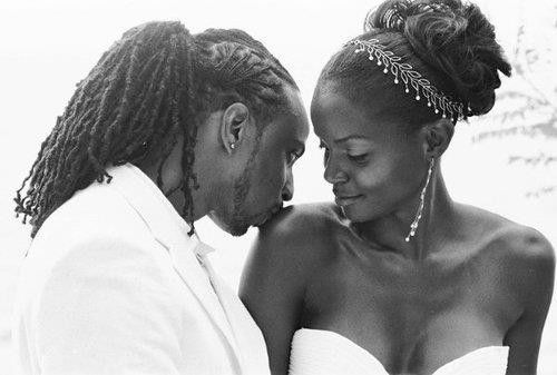 thoughtsofablackgirl:Because black love is a beautiful thing!-Pierre