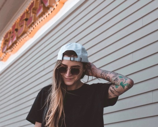 hiphopatihop:  Love a good fade.  