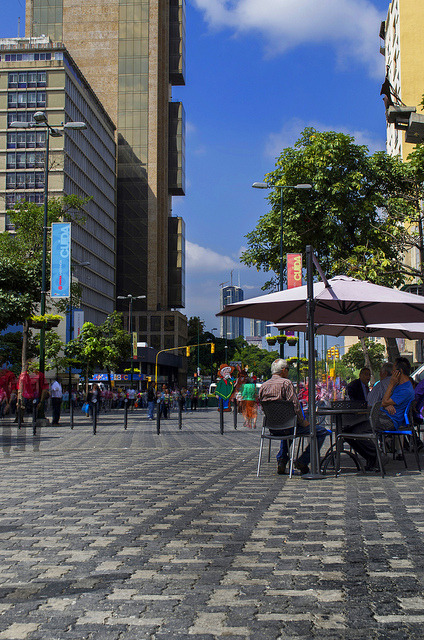caracasindeleble:  Boulevard de Sabana Grande on Flickr.  Caracas, Venezuela.