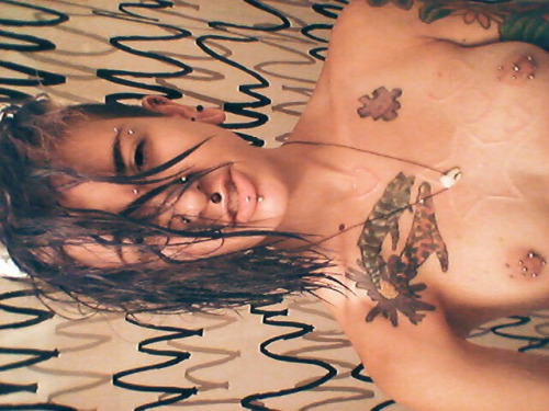 homofuck:  i had a shower to cool off and it didn’t really help.