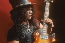 Slash / Guns and Fuckin' Roses /Gibson LP