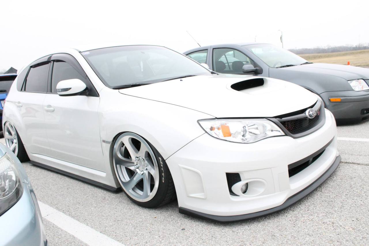 topspeedpro1:  Subie’s came in strong… subie love!cupcakemeet 19Credit Photos