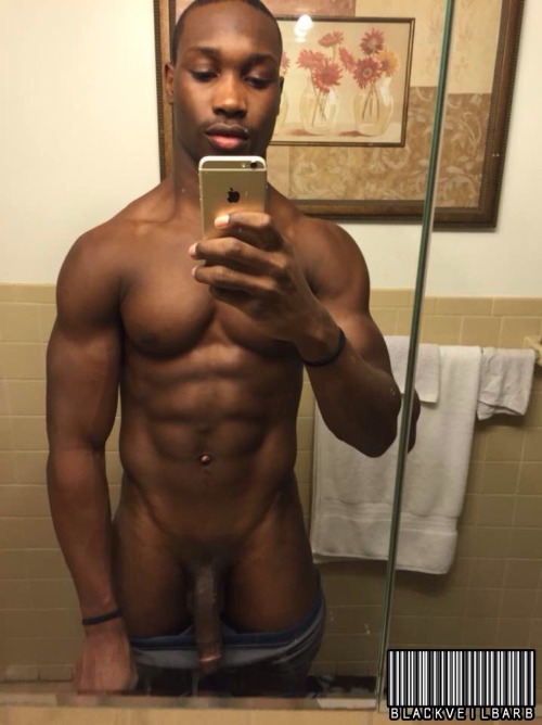 blackveilbarb:  Lenox
