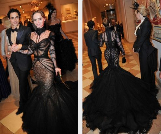 seananmcguire:  thewightknight:  Christina Ricci in a Zac Posen dress at the 2011