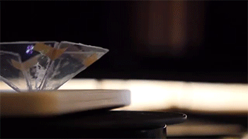 hail-to-the-glow-cloud:  sizvideos:  Turn your Smartphone into a 3D HologramVideo