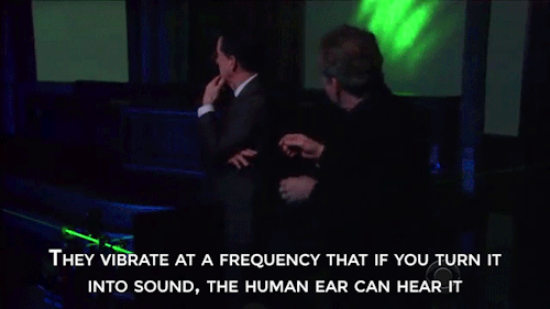sizvideos:  Gravitational waves’ sounds are not like Stephen Colbert expected - Full video