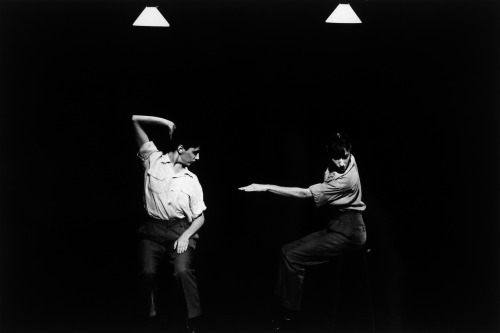 shihlun:  Anne Teresa De Keersmaeker, “Come Out” from Fase: Four movements to the Music of Steve Reich, 1982.  Photos: Herman Sorgeloos 