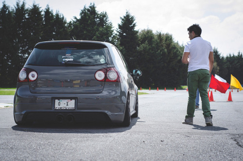 lowlife4life:  Bagged GTI. by Sublime25 on Flickr.