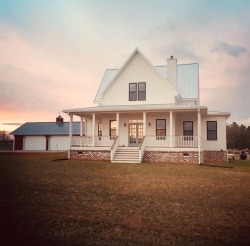 oldfarmhouse:  Pinterest • The world’s catalog of ideas https://www.pinterest.com