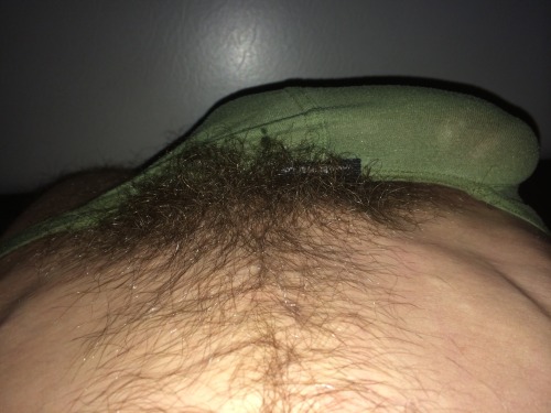 Sex bushpitsmen:  hairy crotch Do you like SMELLY HAIRY pictures