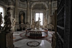 radnoir:  Vatican museums. #vatican #museum