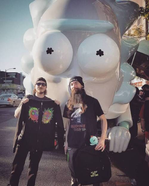 #tbt to the #Rickmobile at the beginning of the month! Got this SICK limited edition #RickAndMorty h