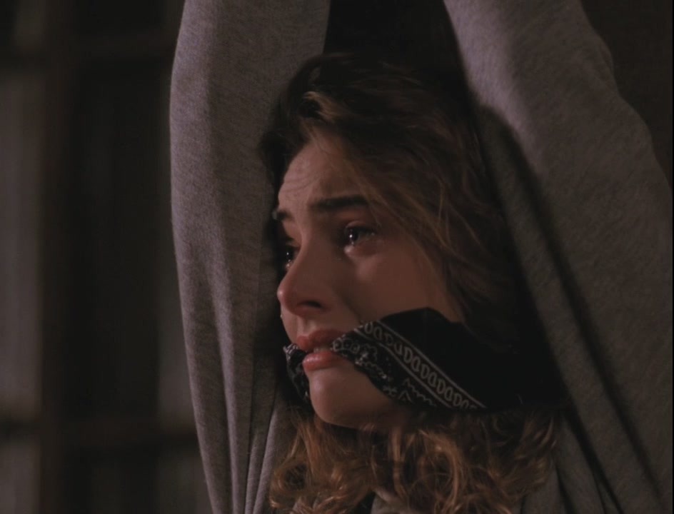 graybandanna:  Madchen Amick tied up and gagged on Twin Peaks.  If you look closely