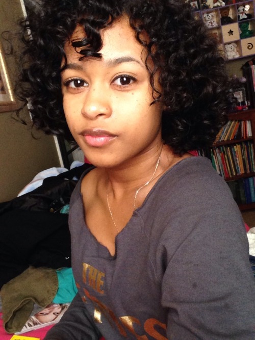agymah7:  late-evolver:  awfuly-ly:  late-evolver:More melanin :) Bc I missed the first one, I was determined not to miss this one!  Omg! It’s my kayleebaby! ❤️ late-evolver  😳 it is!  Natural Saturday