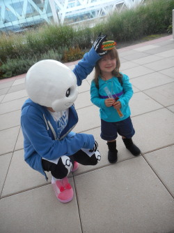 Laundrysketchpile:  Jackscarab:  Otakon 2016 Cosplay: Undertale Friday (1/3).The