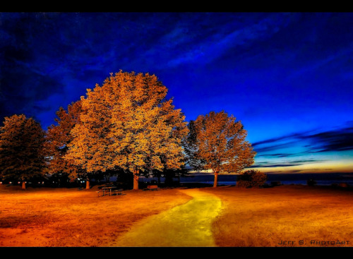 Sunset Point Park at night by Jeff S. PhotoArt on Flickr.