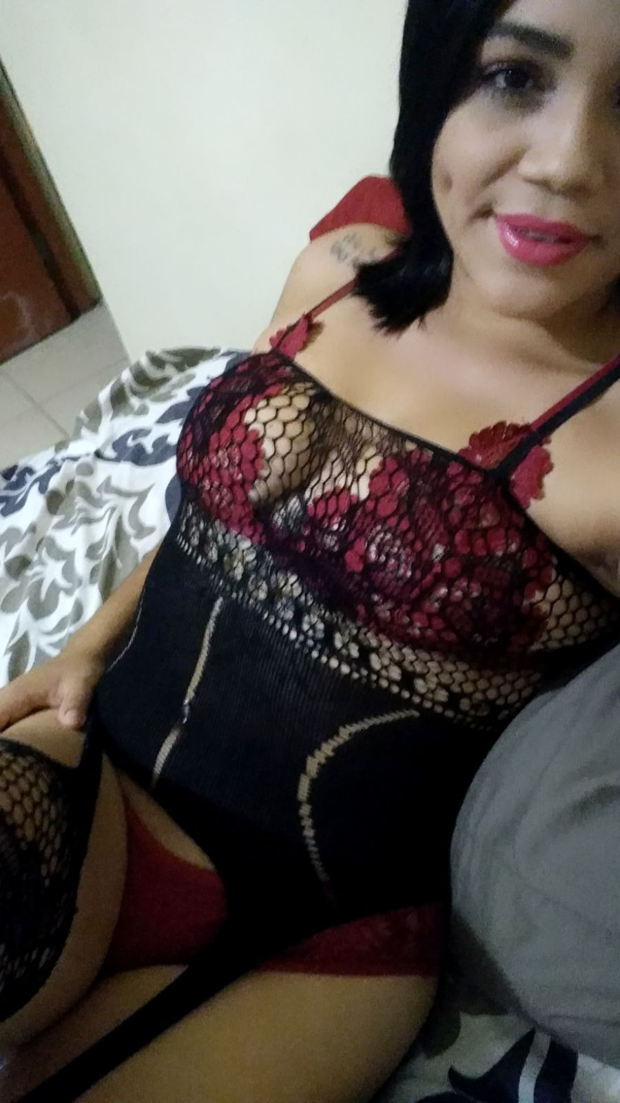 elflacoboricua:  Lorean