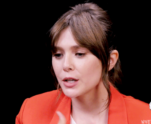 wandavisionedits:“I think they surprised me. My first comic con where you sit and sign things&