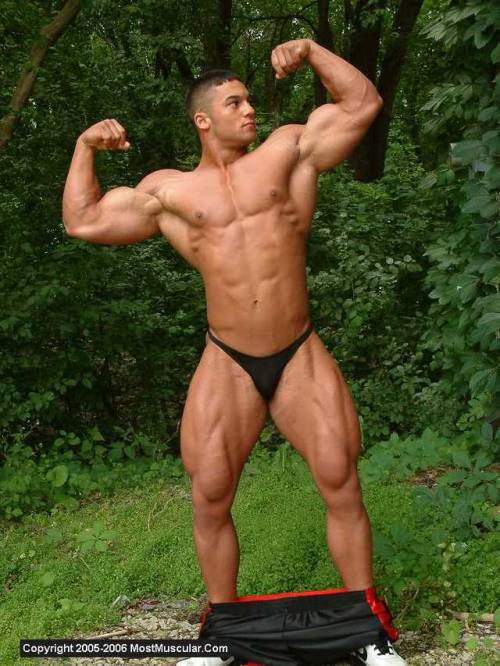 super-youngandstrong: Teen Matt Burzacott: was he hot! …