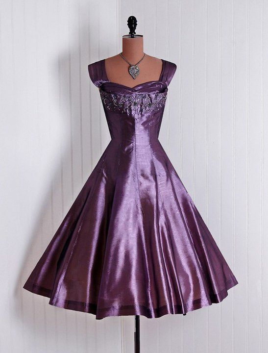 retro-girl811:  Color of the Day-Saturday-Purple 
