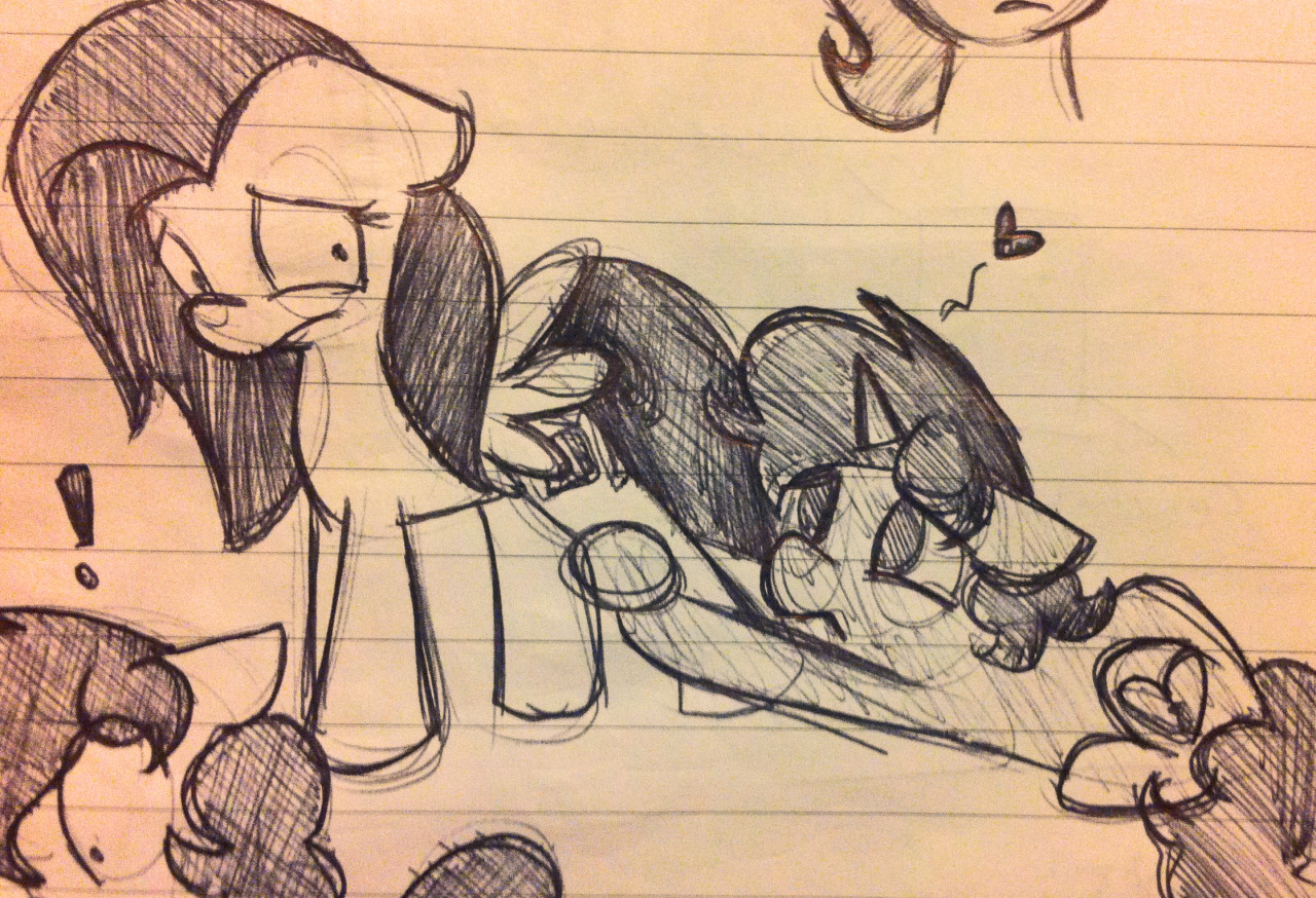 asklocketheart:  princessn00b:  Some Locket doodles I did in class. :3 D’awww.