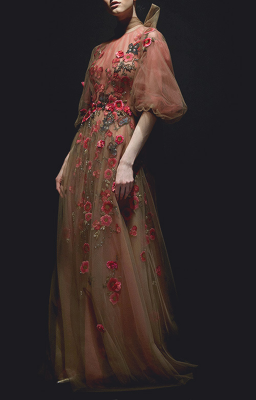 evermore-fashion:  Reem Acra Pre-Fall 2019 Collection