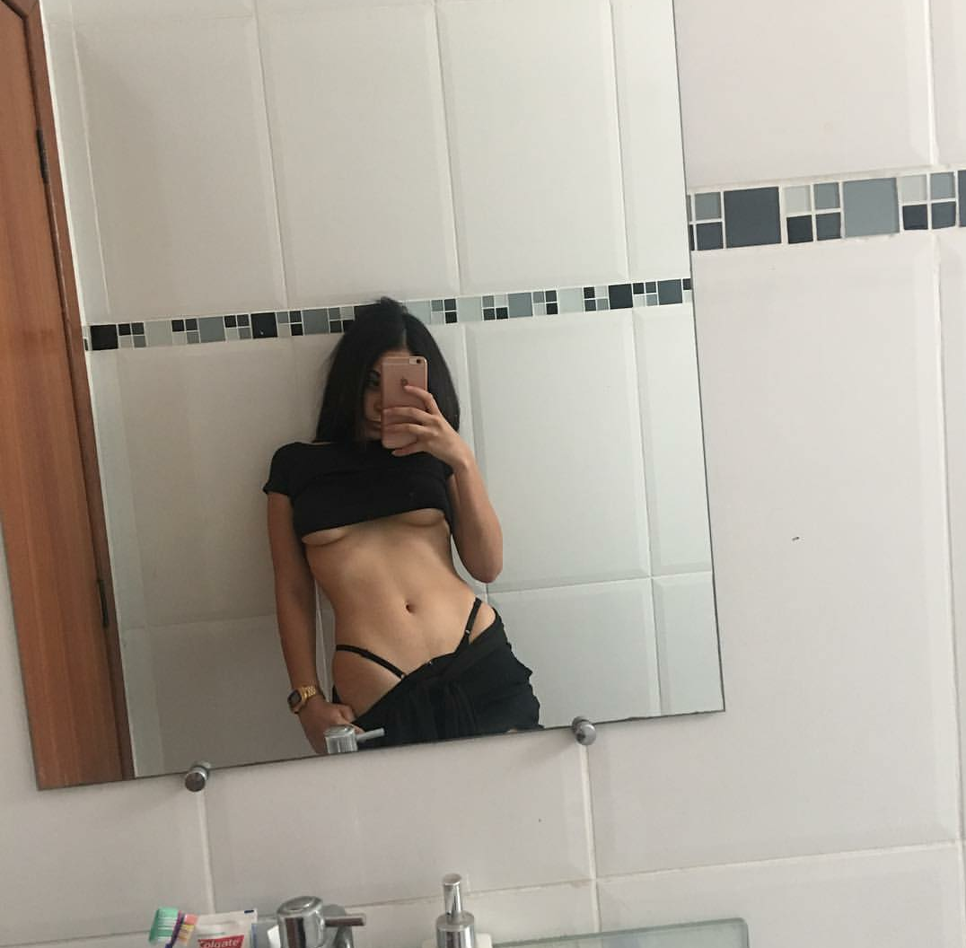 Hey... 🥀