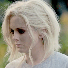 dailyizombie: Liv I’m fine. You saved me. All that sociopath swimming through your