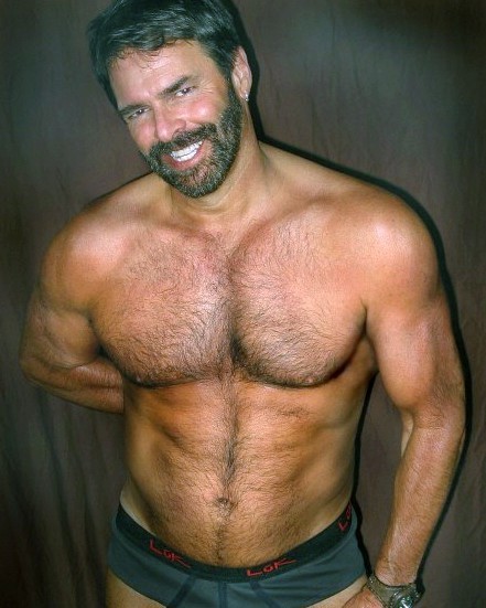 donzzzkt:  thisutahbear:  ~ ~ ~ ~ ~ ~ ~ ~ ~ ~ ~ ~ ~ ~ ~ ~ ~ http://thisUTAHbear.tumblr.com  Wooh daddy! 