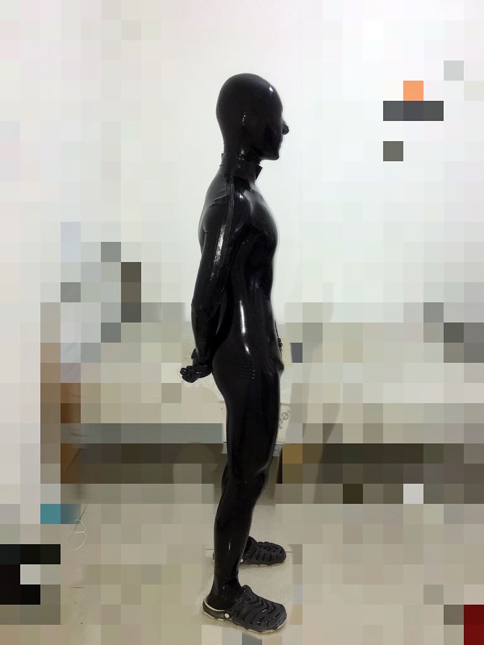 boyryan54:  chrisjado:  Just join Tumblr! Follow me if you like this😘  Where are