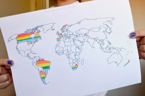 I saw a photo that coloured in all the American states that have legalised gay marriage…but i