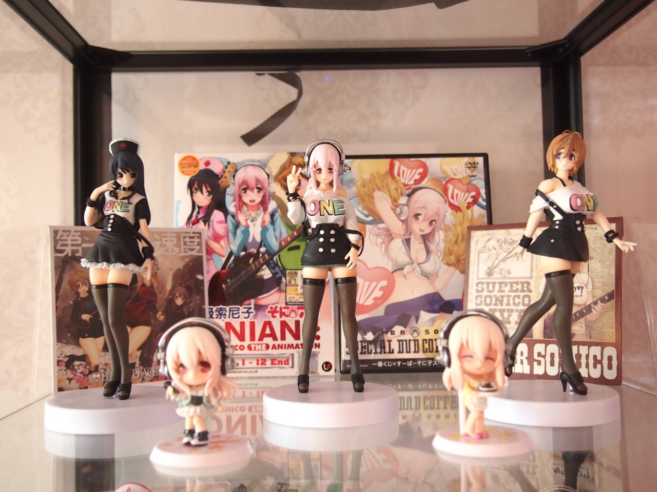 loversrock:Some stuff from my Super Sonico collection ~!