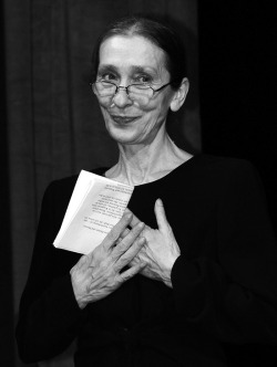 Yama-Bato:  Pina Bauschhttp://Www.lemodalogue.fr/Site3/In-Memoriam-Pina-Bausch-1940-2009/