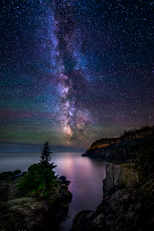 tulipnight:  Milky Way Cove by Adam Woodworth on Flickr.