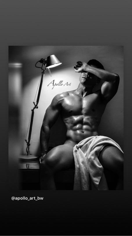 asianmalephotography2:  Like man and towel.