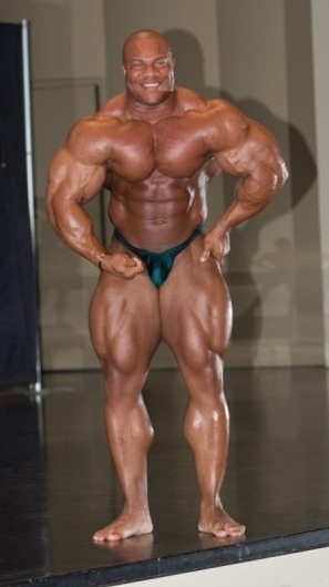 muscleslave46:  grwfkr:  Offseason Phil Heath  Unbelievable