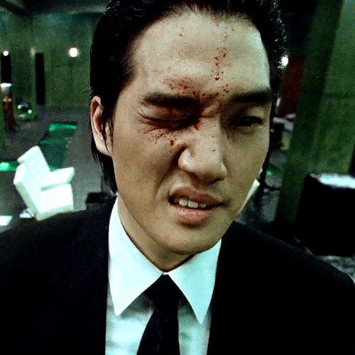 ashwilliam:endless list of my favourite male horror characters:Yoo Jitae as Lee Woojin올드보이