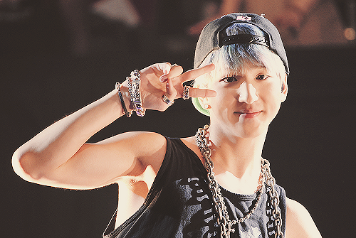 Fly B1A4 Style
